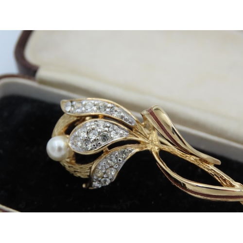 58 - 18 Carat Yellow Gold Diamond and Pearl Set Ladies Brooch Attractively Detailed