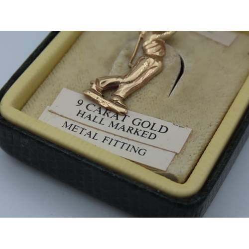 93 - 9 Carat Yellow Gold Golfer Motif Pendant