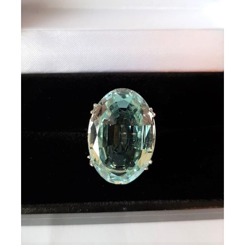 521 - Oval Cut Aquamarine Ladies Ring Circa 1960 in Fine Claw Setting Mounted on 9 Carat White Gold Band R... 