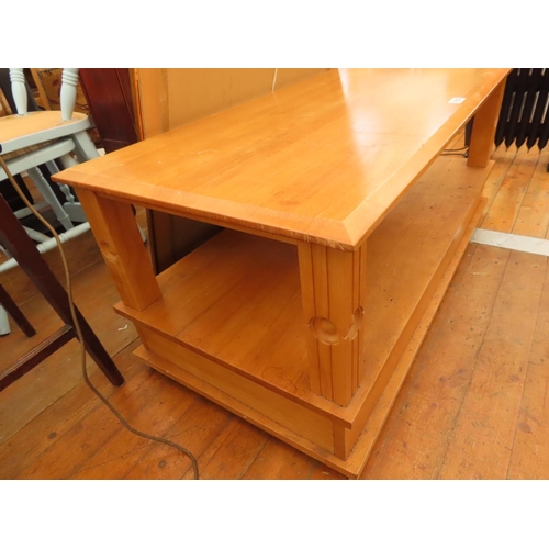 1213 - Pine Coffee Table 48 Inches Long x 24 Inches Wide x 20 Inches Tall with Integral Drawer