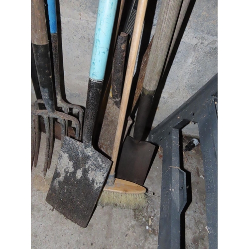 1469 - Quantity of Gardening Tools Including Spades, Forks etc. As Photographed