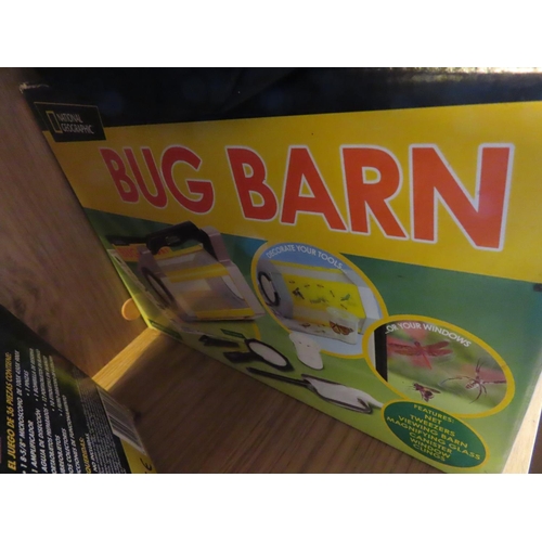 848 - National Geographic Bug Barn, Children's Microscope and Other Items