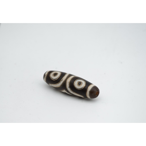 931 - Gold Inlaid Agade Prayer Bead