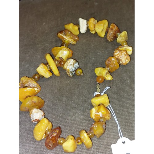 286 - Vintage Baltic Amber Necklace