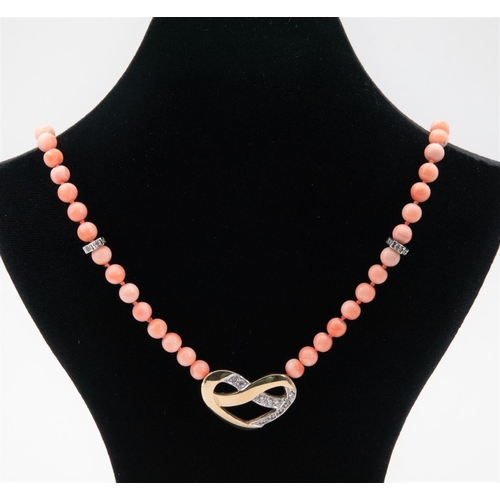 68 - Ladies Coral Bead Necklace 70 Coral Beads Each Approximately 6.2mm in Size Strong Knotted to 9 Carat... 