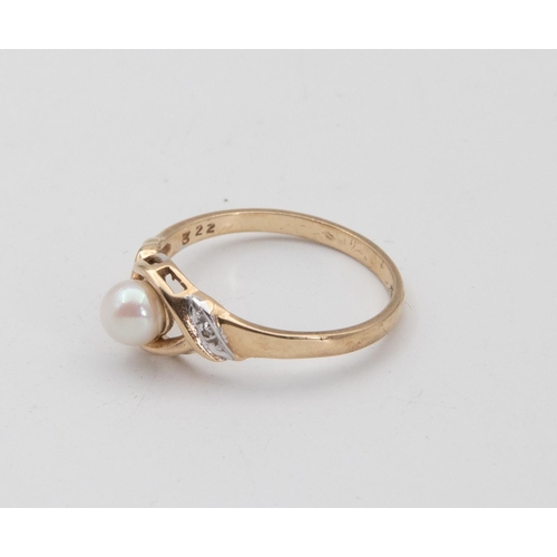 88 - Ladies Pearl Centre Stone Ring Mounted on 9 Carat Gold Band Hallmarked London