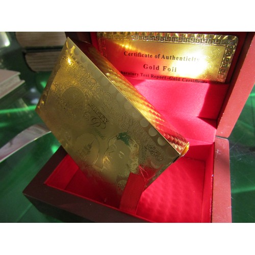 770 - Set of 24 Carat Gold Foil Decorated Playing Cards with Slipcase, Box and Certificate