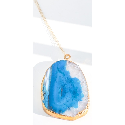 195 - Blue Agate Ladies Pendant Necklace Mounted on 9 Carat Yellow Gold Chain Attractively Stratified