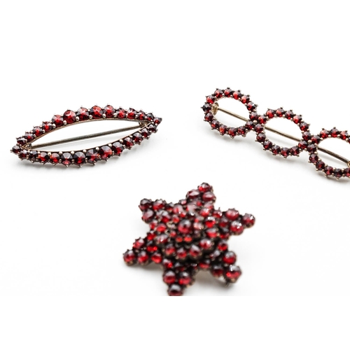 328 - Three Ladies Brooches Garnet Set