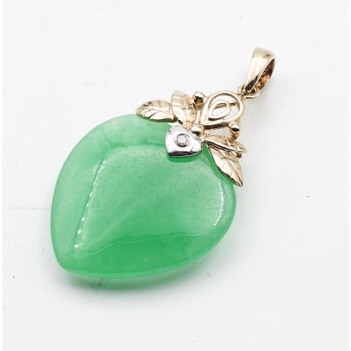 331 - Apple Green Jade Heart Motif Necklace Pendant 14 Carat Gold Mounted