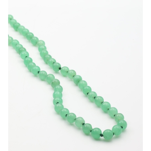 358 - Ladies Single String Apple Jade Bead Necklace