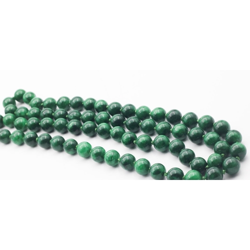 362 - Malachite Ladies Bead Necklace of Good Length