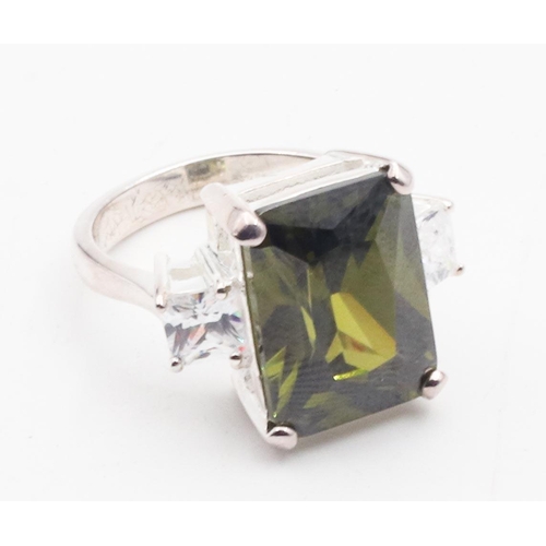 466 - Silver Mounted Gemstone Set Ladies Ring