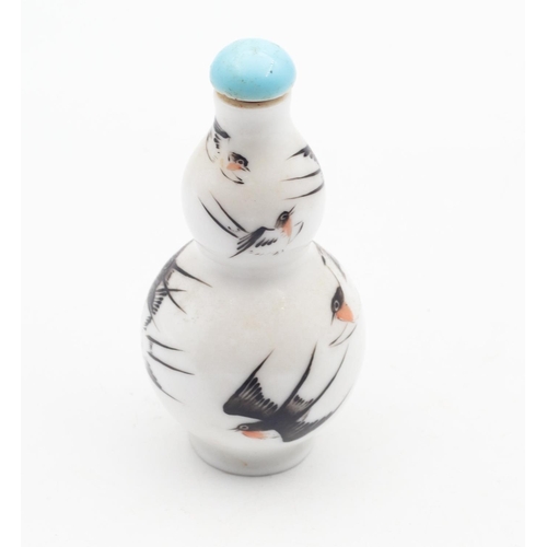 578 - Oriental Double Gourd Porcelain Snuff Bottle with Avian Motif Decoration