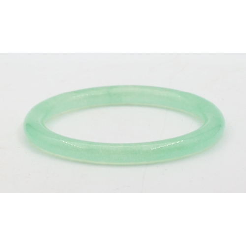 587 - Oriental Jade Bangle Pale Green