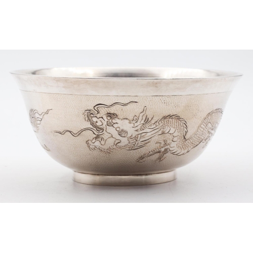 610 - Chinese Silver Bowl with Dragon Motif Decoration