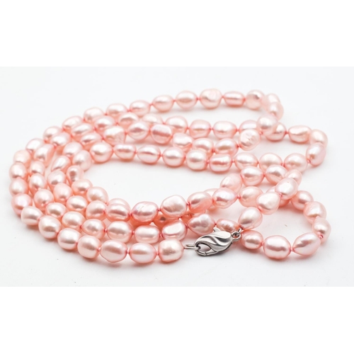 649 - Ladies Pearl Necklace Silver Lobster Claw Clasp Pink Hue