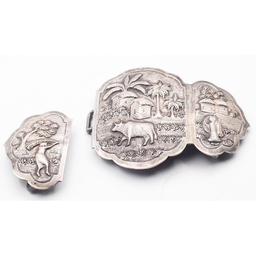 651 - Silver Buckle Eastern Possibly Indian Depicting Oxen