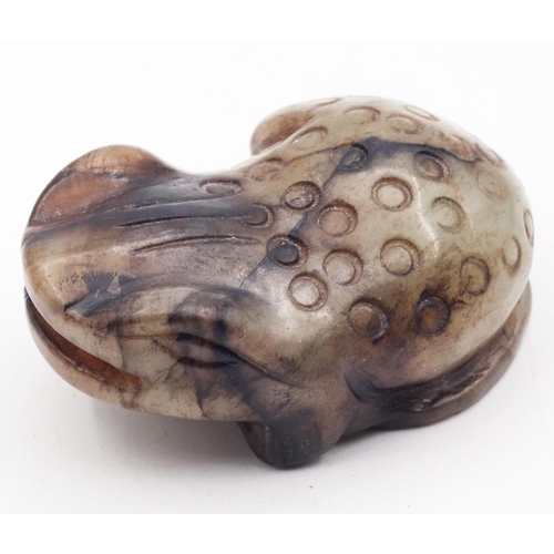 661 - Carved Eastern Frog Figure Agate