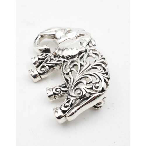 679 - Elephant Motif Ladies Brooch Pin Verso