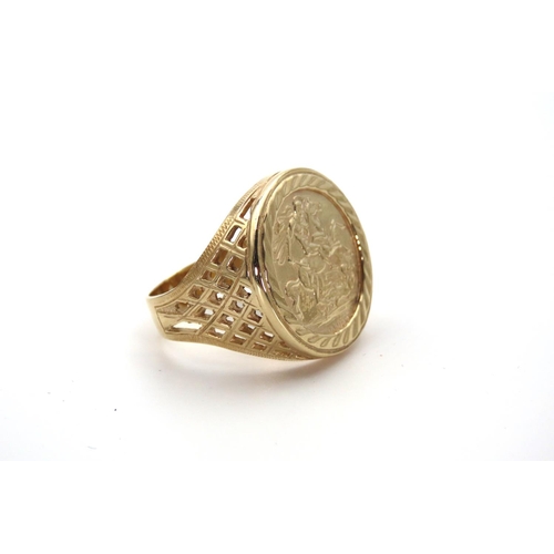 50 - Saint George and the Dragon Motif 9 Carat Gold Ring with Rope Twist Edge Decoration Ring Size X