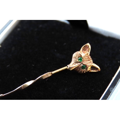 67 - 9 Carat Yellow Gold Emerald Eye Set Fox Lapel Motif Pin Brooch