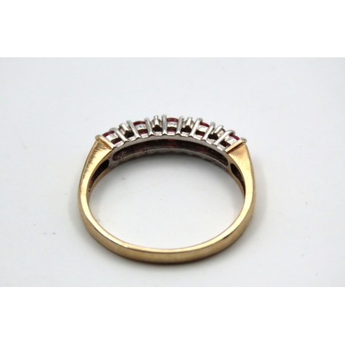 72 - Ladies Diamond Ring Mounted on 9 Carat Gold Band Ring Size Q