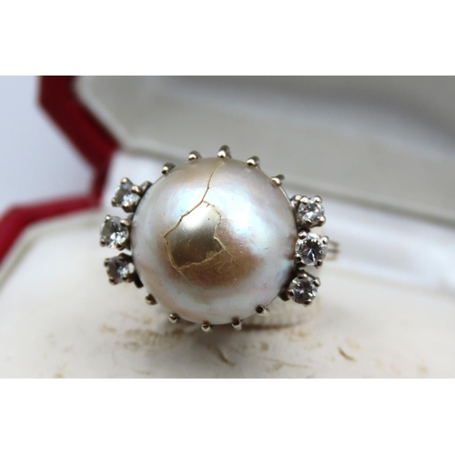 81 - Antique 18 Carat White Gold Mounted Pearl Mabe Set Ring with Diamond Decoration to Shoulders Ring Si... 