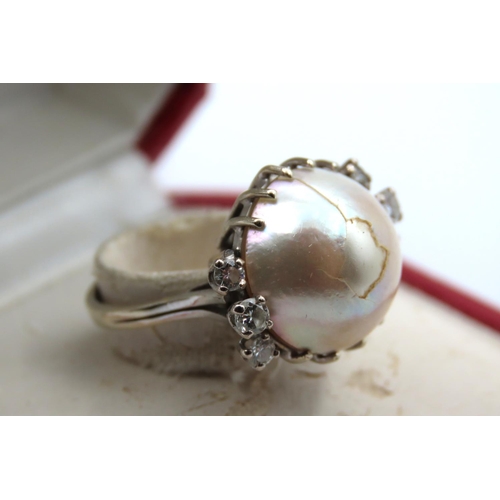 81 - Antique 18 Carat White Gold Mounted Pearl Mabe Set Ring with Diamond Decoration to Shoulders Ring Si... 