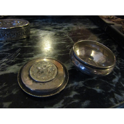 1191 - Circular Form Coin Inset Silver Pill Box