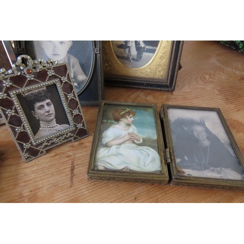 179 - Collection of Various Photograph Frames Quantity As Photographed Carved Giltwood Example