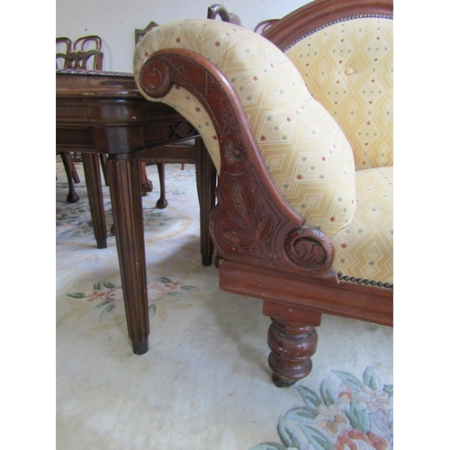 87 - Victorian Mahogany Chaise Lounge Carved Rail Back above Further Turned Supports Approximately 6ft 6 ... 