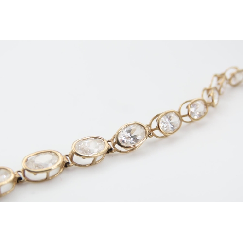 144 - 9 Carat Pale Sapphire Set Ladies Bracelet 19.5cm Long Articulated Form