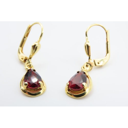 152 - Pair of 8 Carat Yellow Gold Ladies Earrings Garnet Set with Matching Necklace Pendant 9 Carat Yellow... 