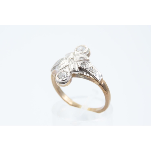 171 - Ladies Diamond Ring Mounted on 9 Carat Gold Ring Size P