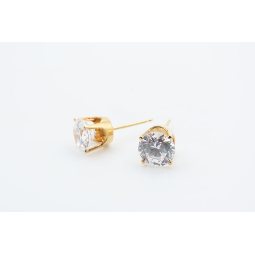 83 - Pair of 18 Carat Yellow Gold Gemset Ladies Earrings Good Colour