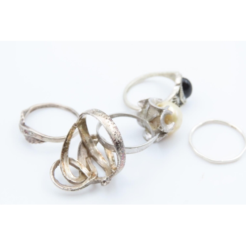 90 - Five Silver Ladies Rings including Pearl Mounted Example