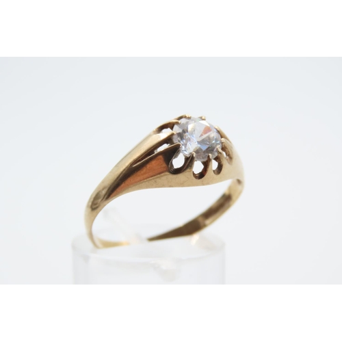 26 - Gemset Ladies 9 Carat Yellow Gold Ring Size U Claw Set