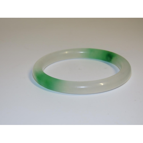 1335 - Ladies Jade Bangle Interior Diameter 6.5cm Approximately