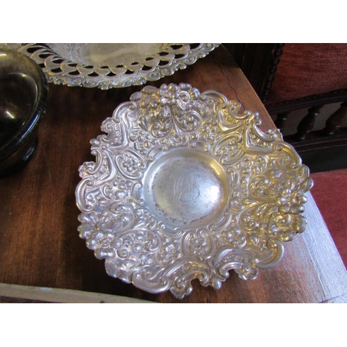 763 - Silver Strawberry Dish Shaped Form Emboss Decoration