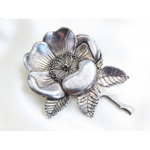 171 - Vintage Silver Ladies Brooch Floral Motif 6.5cm High