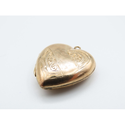 243 - 9 Carat Heart Motif Locket Pendant Incised Detailing Hinged Cover 2cm High