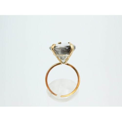 76 - Modernist Pear Cut Quartz Ladies Ring in Four Claw Setting Mounted on 9 Carat Gold Band Ring Size M ... 