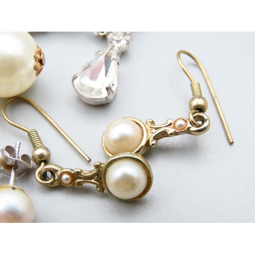 115 - Four Pairs of Ladies Earrings Three Pairs Pearl Set and One Cluster Necklace Pendant