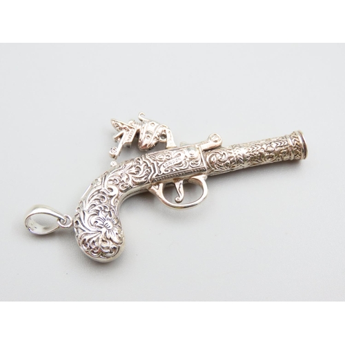 138 - Silver Novelty Musket Attractively Detailed 6cm Wide