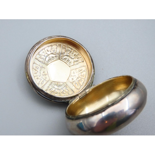 150 - Silver Pillbox Circular Form Incised Detailing to Cover Gilded Interior 4cm Diameter