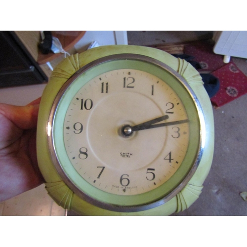 1742 - Vintage Wall Clock by Smyth Green Bakelite Frame 6 Inches Diameter Approximately