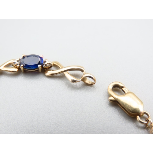 206 - Sapphire Set 9 Carat Yellow Gold Ladies Bracelet Interlinking Form 20cm Long