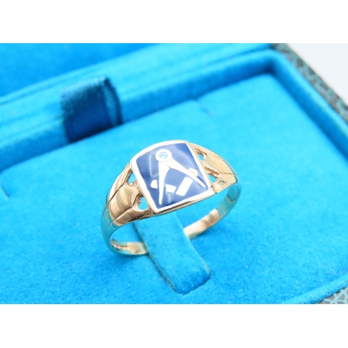 258 - Masonic Interest 9 Carat Yellow Gold Gentleman's Ring Enamel Decorated Ring Size S Heavy