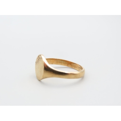 259 - Signet Ring 9 Carat Yellow Gold Ring Size P